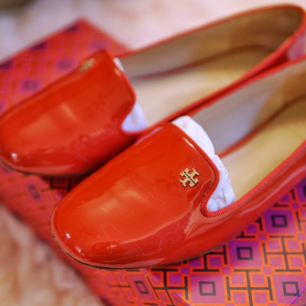 Tory Burch Samantha Smoking Slippers/Flats 5M